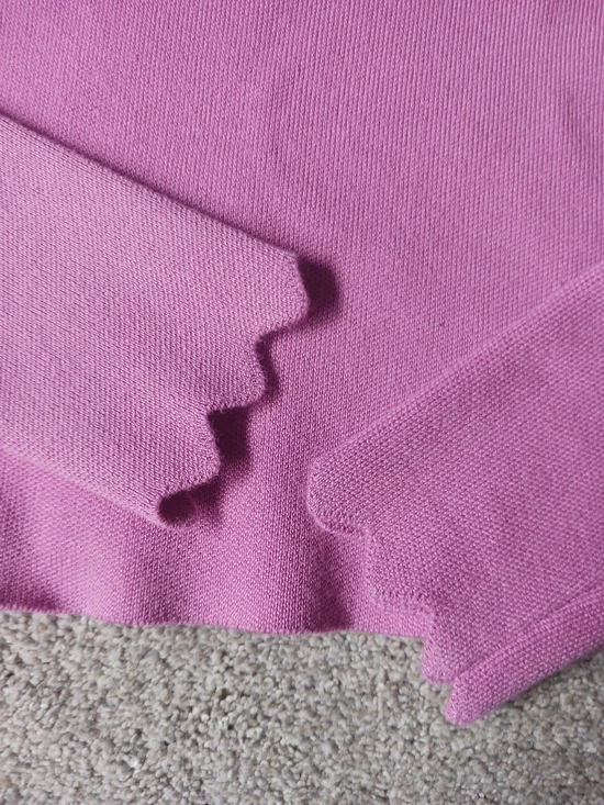 Pink Sweater - Picture 3 of 5